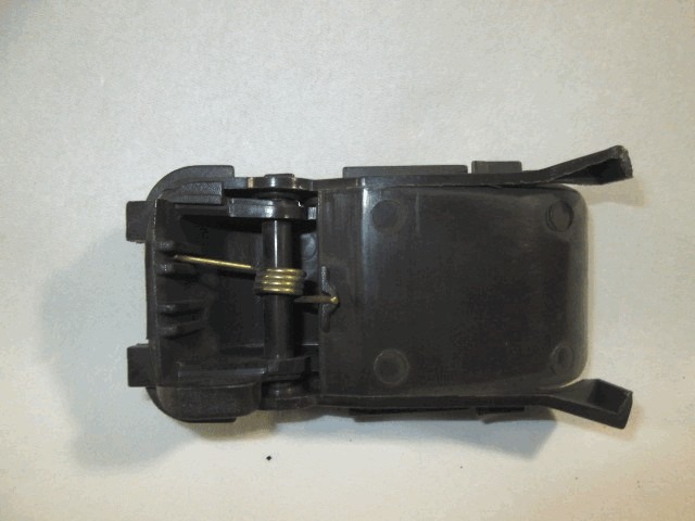 NOTRANJA KLJUKA  OEM N. 60/88 ORIGINAL REZERVNI DEL FIAT UNO 146 MK1 (1983 -1989)BENZINA LETNIK 1983