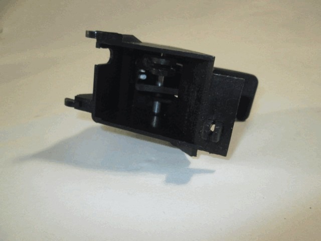 ZUNANJA KLJUKA SPREDNJA DESNA VRATA OEM N. 6174617 ORIGINAL REZERVNI DEL FORD FIESTA GFJ MK3 (1989 - 1995)BENZINA LETNIK 1989