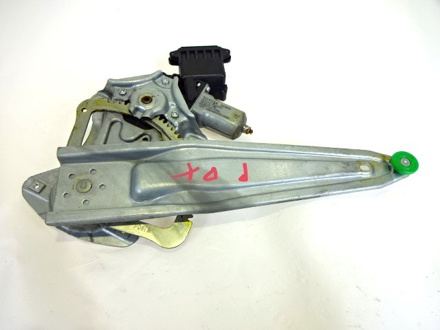 MEHANIZEM DVIGA ZADNJIH STEKEL  OEM N. 85702-02020 6983005130 ORIGINAL REZERVNI DEL TOYOTA AVENSIS T27 MK3 BER/SW (2009 - 2015)DIESEL LETNIK 2011