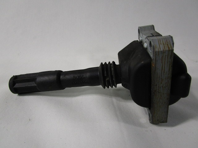 VZIGALNE TULJAVE OEM N. 221504456 ORIGINAL REZERVNI DEL LANCIA THESIS 841 (2002 - 2009) BENZINA LETNIK 2003