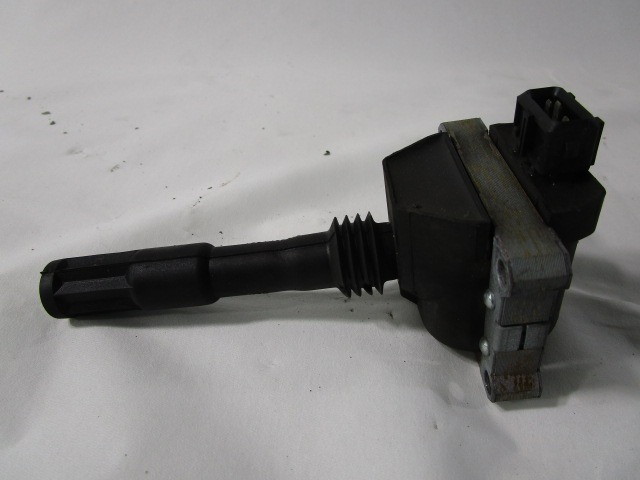 VZIGALNE TULJAVE OEM N. 221504456 ORIGINAL REZERVNI DEL LANCIA THESIS 841 (2002 - 2009) BENZINA LETNIK 2003