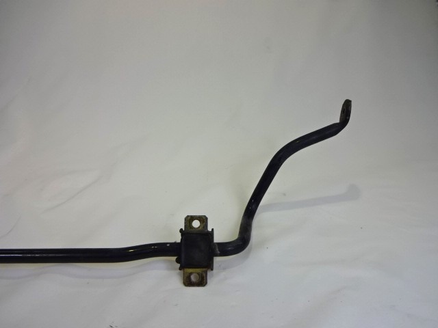 SPREDNJI STABILIZATOR OEM N. 1469218 ORIGINAL REZERVNI DEL FORD FOCUS DA HCP DP MK2 BER/SW (2005 - 2008) DIESEL LETNIK 2005