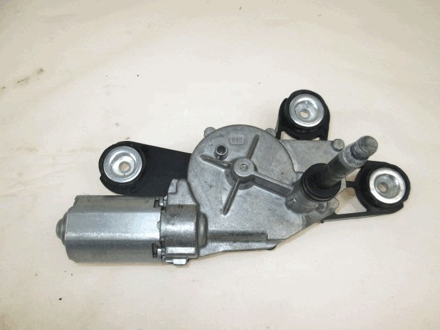 MOTORCEK ZADNJEGA BRISALCA OEM N. 8A61-A17K441 ORIGINAL REZERVNI DEL FORD FIESTA CB1 CNN MK6 (09/2008 - 11/2012) BENZINA/GPL LETNIK 2009