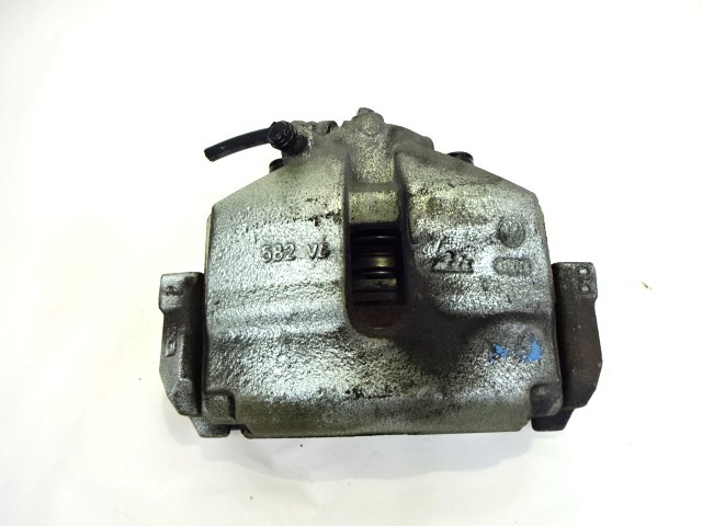 SPREDNJE DESNE ZAVORNE CELJUSTI  OEM N. 1K0615124E ORIGINAL REZERVNI DEL AUDI A1 8X 8X1 8XF (2010 - 2015)DIESEL LETNIK 2011