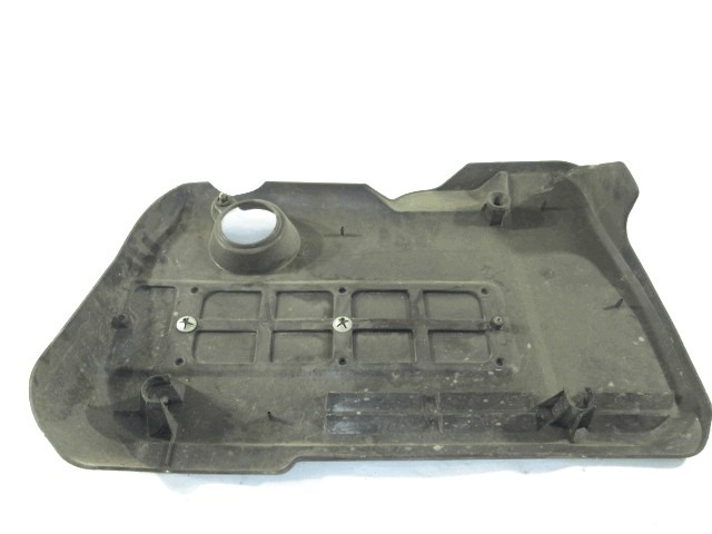 POKROV MOTORJA  OEM N. 51827459 ORIGINAL REZERVNI DEL ALFA ROMEO 159 939 BER/SW (2005 - 2013) DIESEL LETNIK 2010