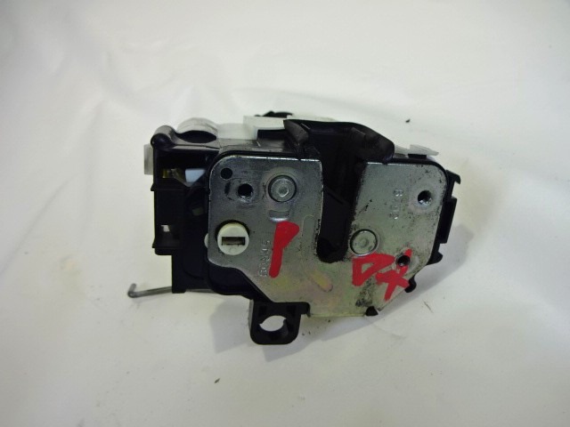 CENTRALNO ZAKLEPANJE ZADNJIH DESNIH VRAT OEM N. 51826982 ORIGINAL REZERVNI DEL FIAT PANDA 169 (2003 - 08/2009) BENZINA/METANO LETNIK 2008