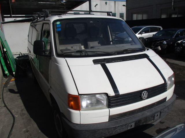 VOLKSWAGEN TRANSPORTER 2.4 D 57KW 5M 2P (1992) RICAMBI IN MAGAZZINO 