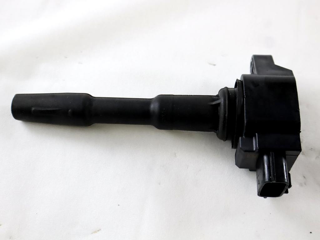 VZIGALNE TULJAVE OEM N. 224332428R ORIGINAL REZERVNI DEL RENAULT CAPTUR J5 H5 (2013 - 2019) BENZINA LETNIK 2017