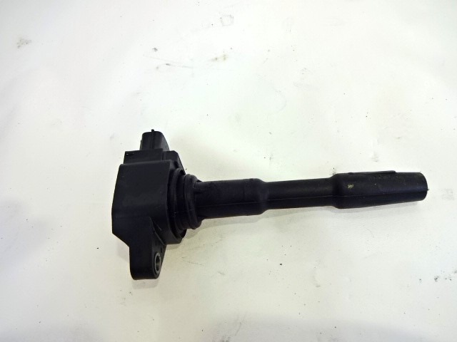 VZIGALNE TULJAVE OEM N. 224332428R ORIGINAL REZERVNI DEL RENAULT CAPTUR J5 H5 (2013 - 2019) BENZINA LETNIK 2017