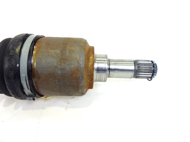 LEVA SPREDNJA POGONSKA GRED  OEM N. 46308262 ORIGINAL REZERVNI DEL FIAT PANDA 169 (2003 - 08/2009) BENZINA/METANO LETNIK 2009