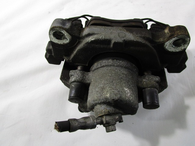 SPREDNJE DESNE ZAVORNE CELJUSTI  OEM N. 1K0615124E ORIGINAL REZERVNI DEL VOLKSWAGEN SCIROCCO 137 138 MK3 (10/2008 - 06-2014)BENZINA LETNIK 2011