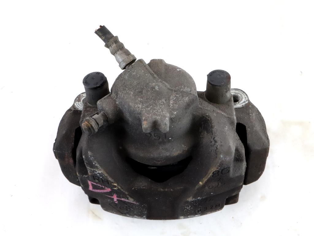 SPREDNJE DESNE ZAVORNE CELJUSTI  OEM N. 410018218R ORIGINAL REZERVNI DEL RENAULT MEGANE MK3 BZ0/1 B3 DZ0/1 KZ0/1 BER/SPORTOUR/ESTATE (2009 - 2015) DIESEL LETNIK 2010