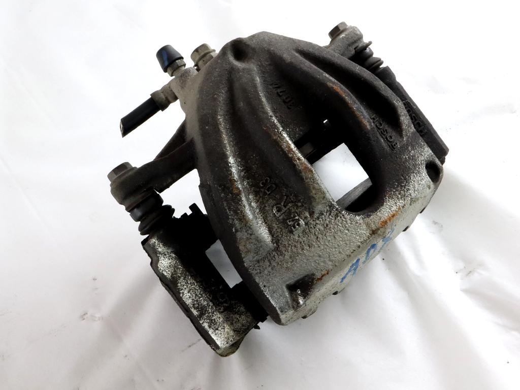 SPREDNJE DESNE ZAVORNE CELJUSTI  OEM N. 4773005060 ORIGINAL REZERVNI DEL TOYOTA COROLLA VERSO ZER ZZE12 R1 (2004 - 2009) BENZINA LETNIK 2005