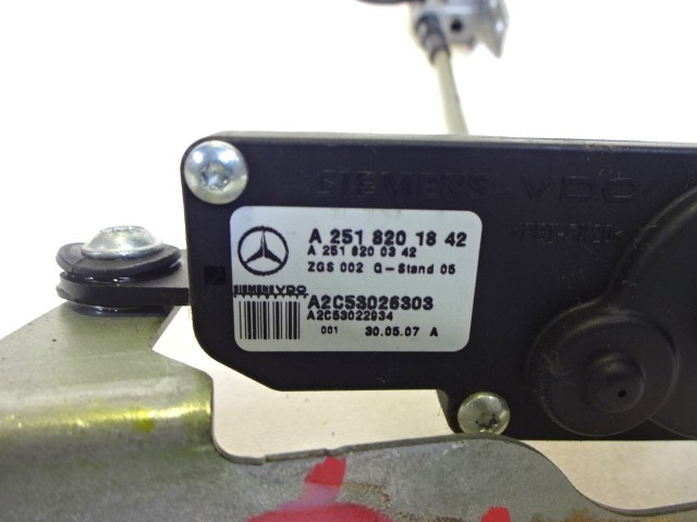 MOTORCEK ELEKTRICNEGA POMIKA ZADNJEGA STEKLA  OEM N. A2518201842 ORIGINAL REZERVNI DEL MERCEDES CLASSE R W251 (2005 - 2010)DIESEL LETNIK 2007