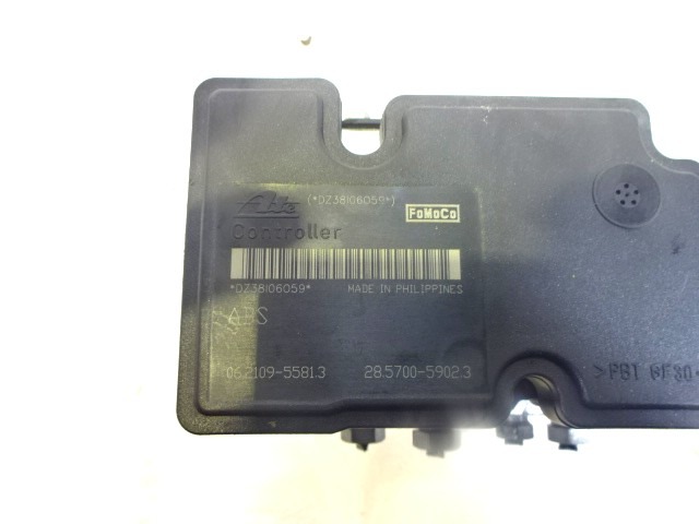 ABS AGREGAT S PUMPO OEM N. 8V512M110AD ORIGINAL REZERVNI DEL FORD FIESTA CB1 CNN MK6 (09/2008 - 11/2012) DIESEL LETNIK 2008