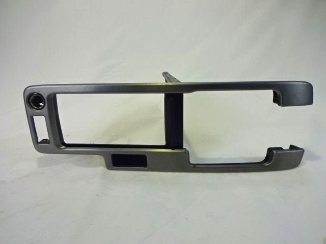 NOTRANJE OKRASNE LETVE  OEM N. 30755392 ORIGINAL REZERVNI DEL VOLVO C70 542 MK2 (2006 - 2013)DIESEL LETNIK 2009