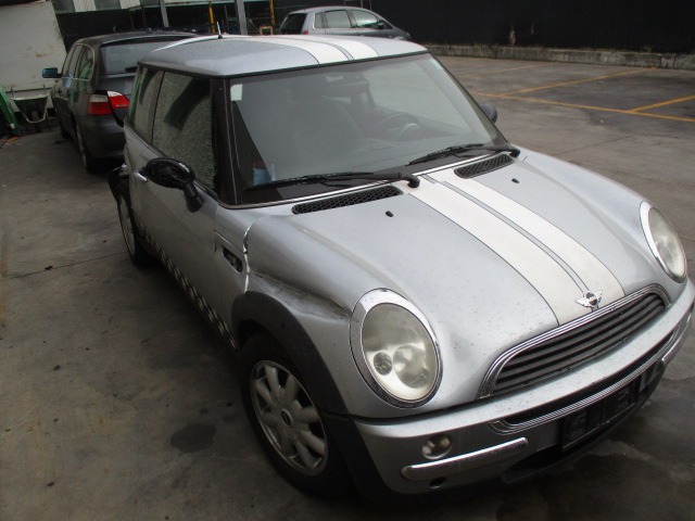 MINI COOPER ONE 1.6 66KW 3P B 5M (2002) RICAMBI IN MAGAZZINO 