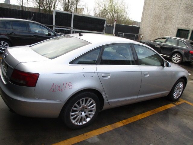 AUDI A6 3.0 165KW 5P D AUT (2004) RICAMBI IN MAGAZZINO 