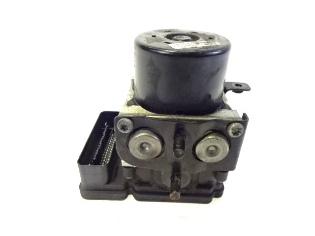 ABS AGREGAT S PUMPO OEM N. 5W93-2C405-AD ORIGINAL REZERVNI DEL JAGUAR XJ X350 X358 (2003 - 2007)DIESEL LETNIK 2007