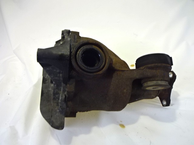 ZADNJI DIFERENCIAL OEM N. 2R8W-4384-BA ORIGINAL REZERVNI DEL JAGUAR XJ X350 X358 (2003 - 2007)DIESEL LETNIK 2007