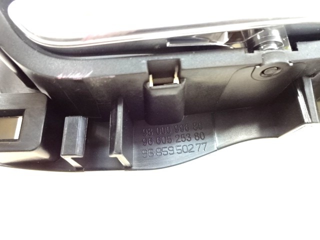 NOTRANJA KLJUKA  OEM N. 9685950277 ORIGINAL REZERVNI DEL CITROEN C4 MK2 (2010 - 2018) DIESEL LETNIK 2014