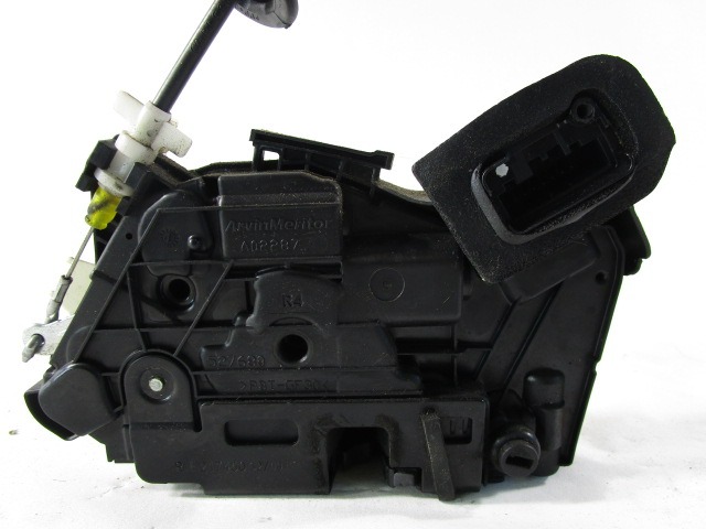 CENTRALNO ZAKLEPANJE ZADNJIH DESNIH VRAT OEM N. 5K4839016F ORIGINAL REZERVNI DEL VOLKSWAGEN POLO 6R1 6C1 (06/2009 - 02/2014) DIESEL LETNIK 2011