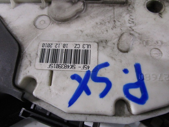 CENTRALNA KLJUCAVNICA ZADJIH LEVIH VRAT OEM N. 5K4839015F ORIGINAL REZERVNI DEL VOLKSWAGEN POLO 6R1 6C1 (06/2009 - 02/2014) DIESEL LETNIK 2011