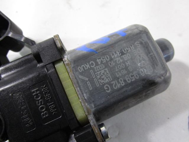 MOTORCEK ELEKTRICNEGA POMIKA ZADNJEGA STEKLA  OEM N. 130822533 ORIGINAL REZERVNI DEL VOLKSWAGEN POLO 6R1 6C1 (06/2009 - 02/2014) DIESEL LETNIK 2011