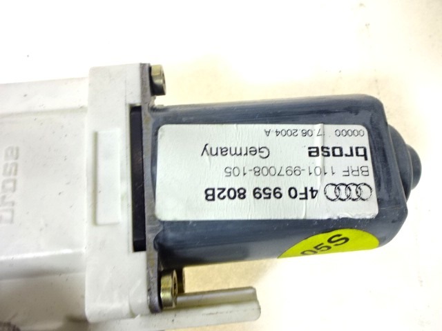 DVIZNI MEHANIZEM SPREDNIH STEKEL  OEM N. 4F0959802B ORIGINAL REZERVNI DEL AUDI A6 C6 4F2 4FH 4F5 BER/SW/ALLROAD (07/2004 - 10/2008) DIESEL LETNIK 2004