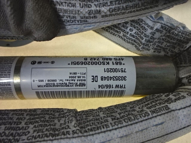 ZRACNA BLAZINA GLAVA DESNA OEM N. 4F5880742B ORIGINAL REZERVNI DEL AUDI A6 C6 4F2 4FH 4F5 BER/SW/ALLROAD (07/2004 - 10/2008) DIESEL LETNIK 2004