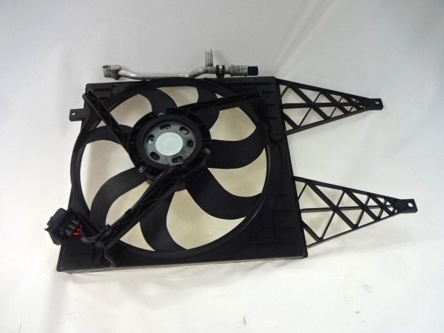 VENTILATOR HLADILNIKA OEM N. 6Q0121207L ORIGINAL REZERVNI DEL SEAT IBIZA 6L1 MK3 R (02/2006 - 2008) BENZINA LETNIK 2006