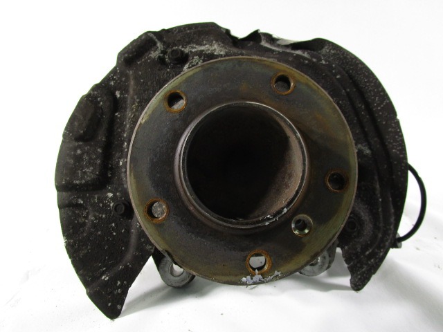 LEVI VRTLJIVI LEZAJ / PESTO KOLESA Z LEZAJEM SPREDAJ OEM N. 31216764443 ORIGINAL REZERVNI DEL BMW SERIE 3 BER/SW/COUPE/CABRIO E90/E91/E92/E93 (2005 -2009) DIESEL LETNIK 2007