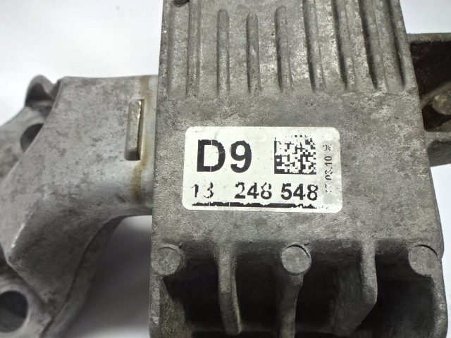 NOSILEC MENJALNIKA OEM N. 13248548 ORIGINAL REZERVNI DEL CHEVROLET CRUZE J300 J305 (2009 - 2019) DIESEL LETNIK 2010