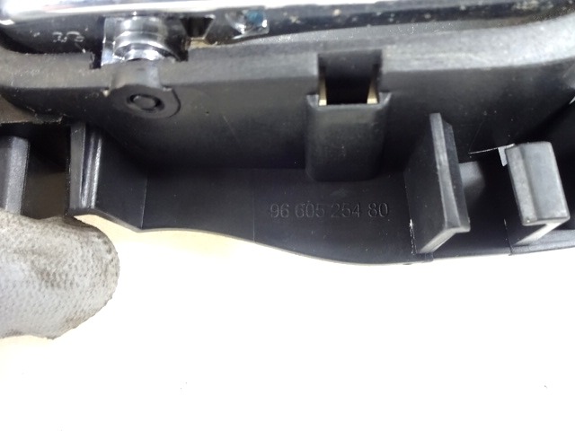 NOTRANJA KLJUKA  OEM N. 9660525480 ORIGINAL REZERVNI DEL PEUGEOT 308 4A 4B 4C 4E 4H MK1 BER/SW/CC (2007 - 2013) DIESEL LETNIK 2008