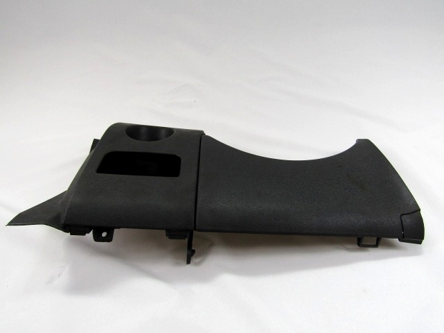 MONTA?NI DELI /  ARMATURNE PLOSCE SPODNJI OEM N. 13228683 ORIGINAL REZERVNI DEL OPEL CORSA D S07 (2006 - 2011) DIESEL LETNIK 2007