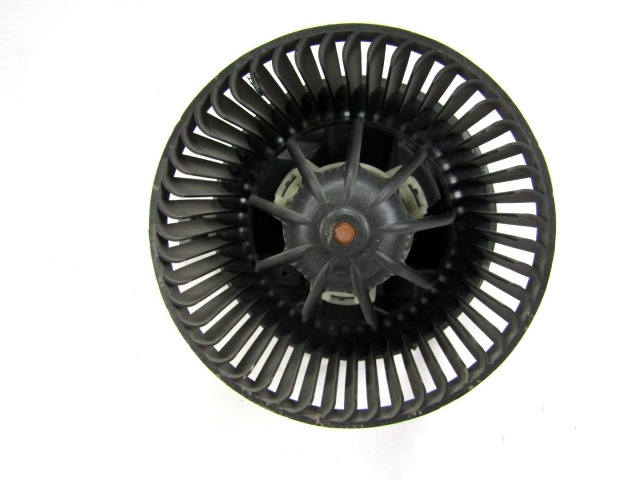 VENTILATOR  KABINE  OEM N. NM030911X ORIGINAL REZERVNI DEL RENAULT MEGANE MK2 BM0/1 CM0/1 EM0/1 KM0/1 LM0/1 BER/GRANDTOUR  (10/2002 - 02/2006) DIESEL LETNIK 2003