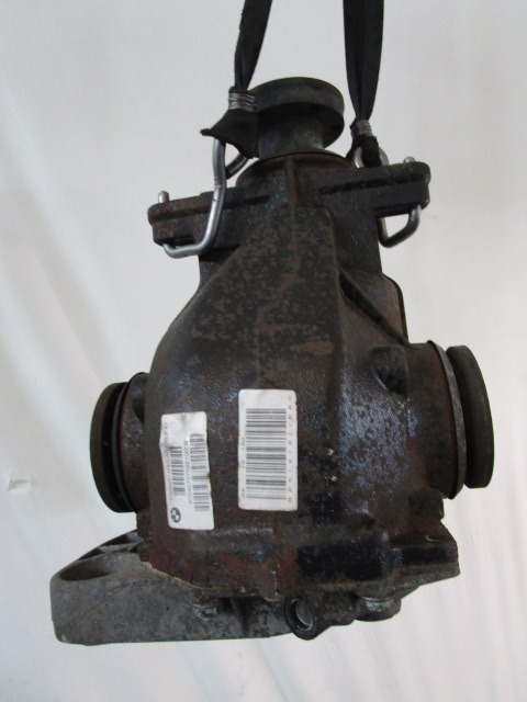 ZADNJI DIFERENCIAL OEM N. 7526931 ORIGINAL REZERVNI DEL BMW SERIE 5 E60 E61 (2003 - 2010) DIESEL LETNIK 2004