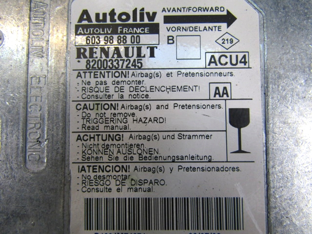 KIT AIRBAG KOMPLET OEM N. 17719 KIT AIRBAG COMPLETO ORIGINAL REZERVNI DEL RENAULT MEGANE MK2 BM0/1 CM0/1 EM0/1 KM0/1 LM0/1 BER/GRANDTOUR  (10/2002 - 02/2006) DIESEL LETNIK 2003