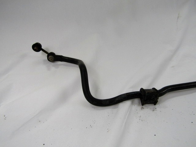 SPREDNJI STABILIZATOR OEM N. 488111A100 ORIGINAL REZERVNI DEL TOYOTA COROLLA E11 (1995 - 2002)BENZINA LETNIK 2001