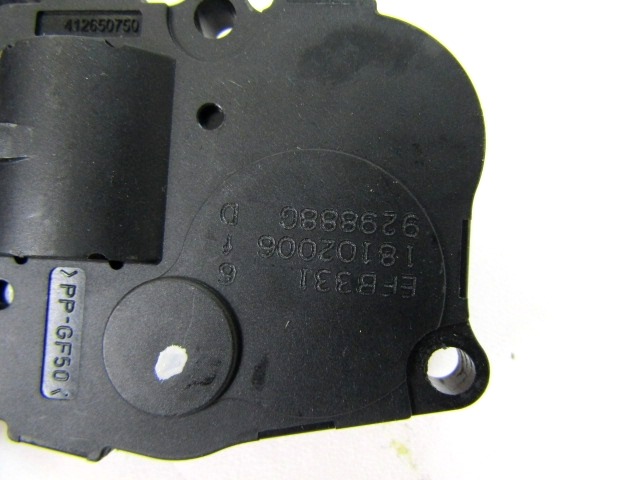 MOTORCEK OGREVANJA OEM N. 929888G ORIGINAL REZERVNI DEL BMW SERIE 3 BER/SW/COUPE/CABRIO E90/E91/E92/E93 (2005 -2009) DIESEL LETNIK 2006