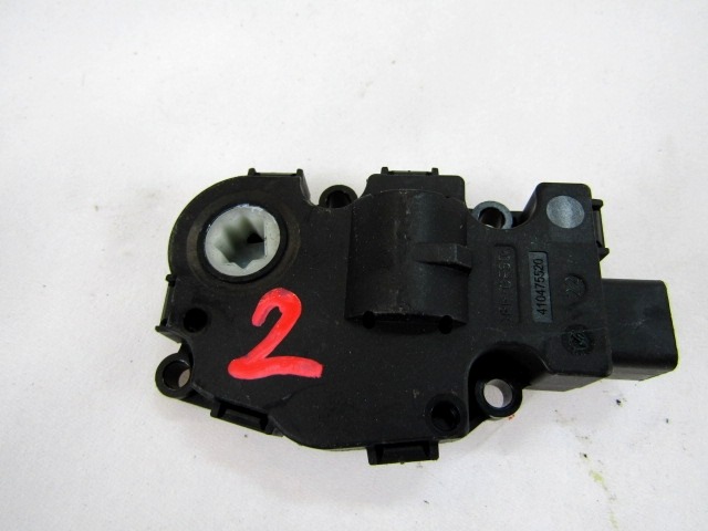 MOTORCEK OGREVANJA OEM N. 929888G ORIGINAL REZERVNI DEL BMW SERIE 3 BER/SW/COUPE/CABRIO E90/E91/E92/E93 (2005 -2009) DIESEL LETNIK 2006