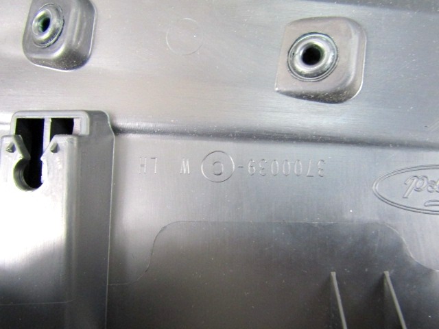 VRATNI PANEL OEM N. PNPSTFDBMAXJKMV5P ORIGINAL REZERVNI DEL FORD BMAX JK (2012 - 2018)BENZINA LETNIK 2013