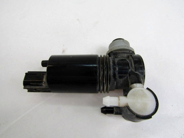 VODNA CRPALKA BRISALCEV OEM N. 8A61-17K624-AA ORIGINAL REZERVNI DEL FORD BMAX JK (2012 - 2018)BENZINA LETNIK 2013