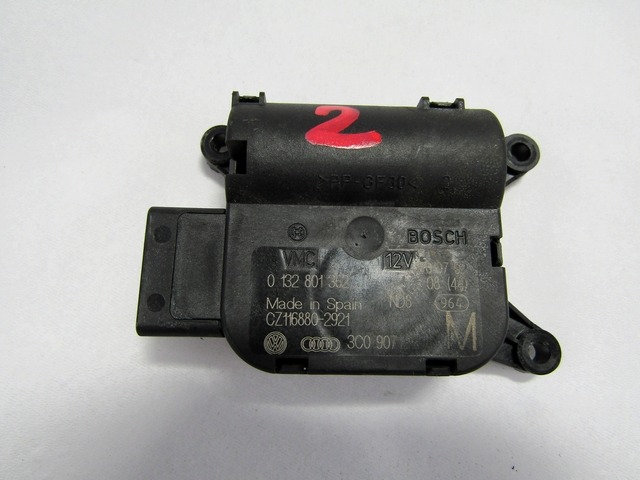 MOTORCEK OGREVANJA OEM N. 132801362 ORIGINAL REZERVNI DEL VOLKSWAGEN GOLF V 1K1 1K5 MK5 BER/SW (02/2004-11/2008) BENZINA LETNIK 2007