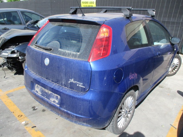 FIAT GRANDE PUNTO 1.3 66KW 3P D 6M (2006) RICAMBI IN MAGAZZINO