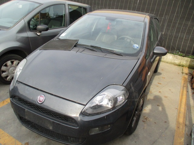 FIAT PUNTO 1.3 D 70KW 5M 5P (2012) RICAMBI IN MAGAZZINO