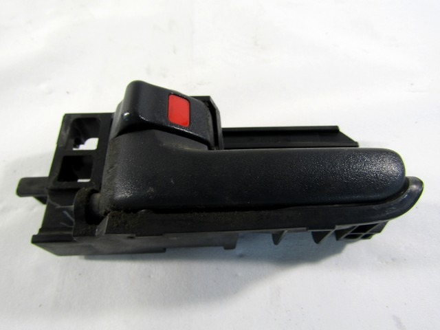 NOTRANJA KLJUKA  OEM N. 69206B1010 ORIGINAL REZERVNI DEL DAIHATSU SIRION MK2 (2005 - 08/2012)BENZINA/GPL LETNIK 2009