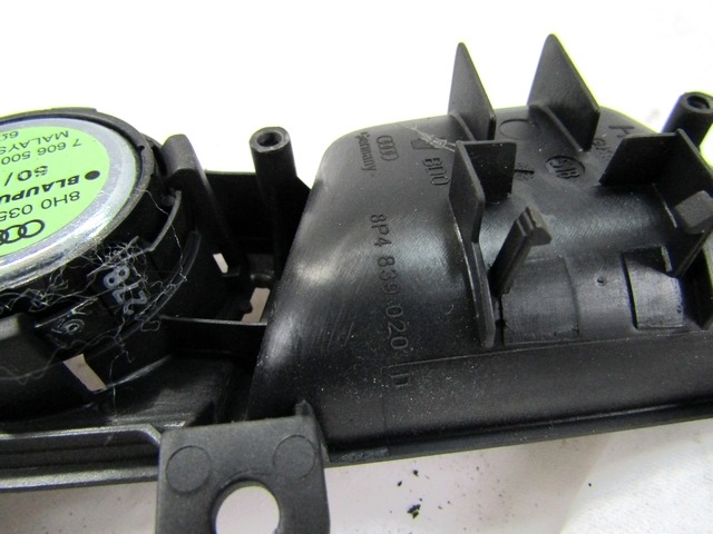 NOTRANJA KLJUKA  OEM N. 8P4839020D ORIGINAL REZERVNI DEL AUDI A3 MK2R 8P 8PA 8P1 8P7 (2008 - 2012)DIESEL LETNIK 2009