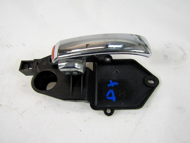 NOTRANJA KLJUKA  OEM N. 71749972 ORIGINAL REZERVNI DEL FIAT 500 CINQUECENTO 312 MK3 (2007 - 2015) BENZINA LETNIK 2009