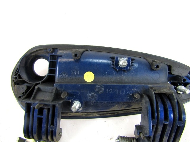 ZUNANJA KLJUKA SPREDNJA DESNA VRATA OEM N. 735471436 ORIGINAL REZERVNI DEL FIAT GRANDE PUNTO 199 (2005 - 2012) DIESEL LETNIK 2006